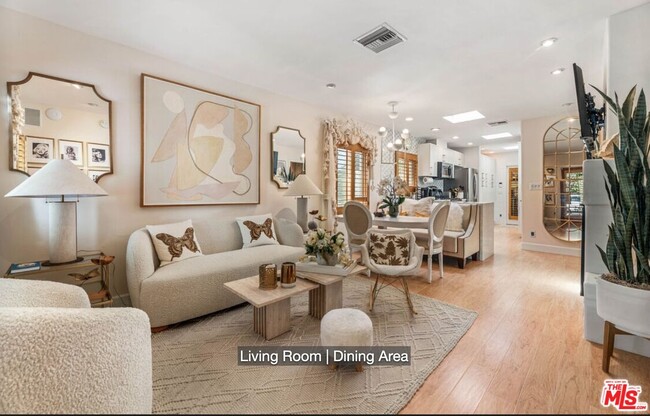 Building Photo - 9060 Harland Ave