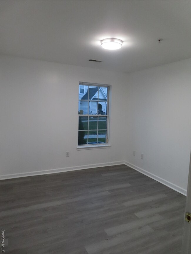 Building Photo - 265 Ruth Ct