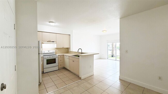 Building Photo - 11060 SW 196th St