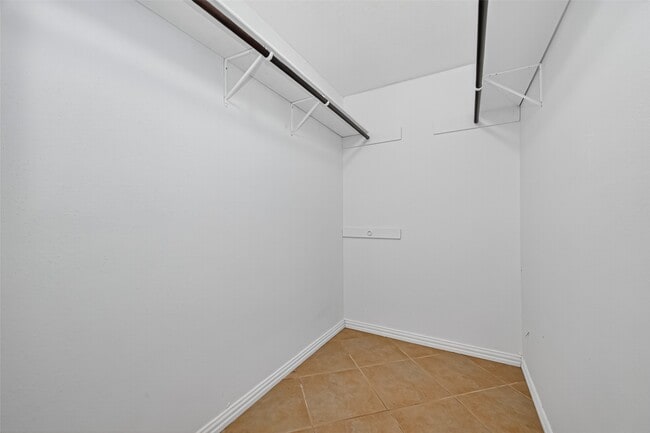 Building Photo - 7414 Breccia Dr