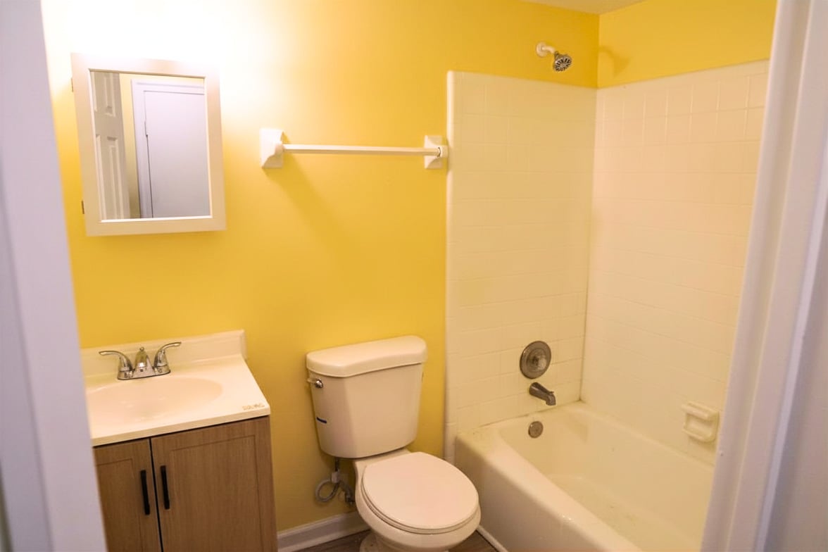 Building Photo - 7190 Conant Ave