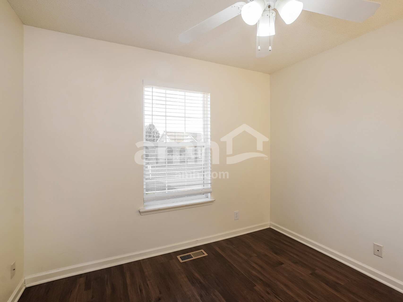 Building Photo - 3823 Angelise Ln