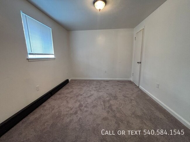 Building Photo - 2826 Idlewild Blvd NE