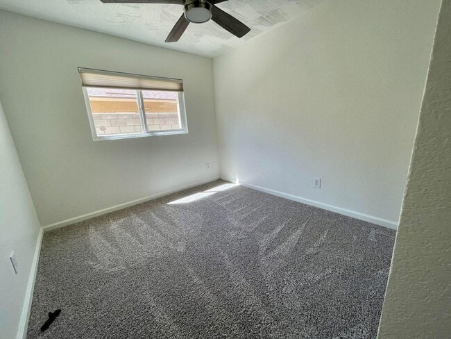 Building Photo - 76539 Clifton Forge St