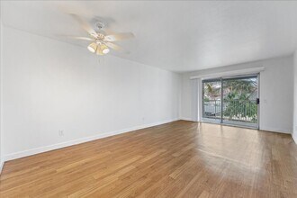 Building Photo - 1755 Sherman Pl