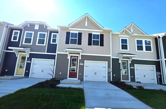 Building Photo - 222 Clement Lp