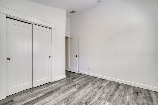 Building Photo - Charming Olde Town Arvada Home!