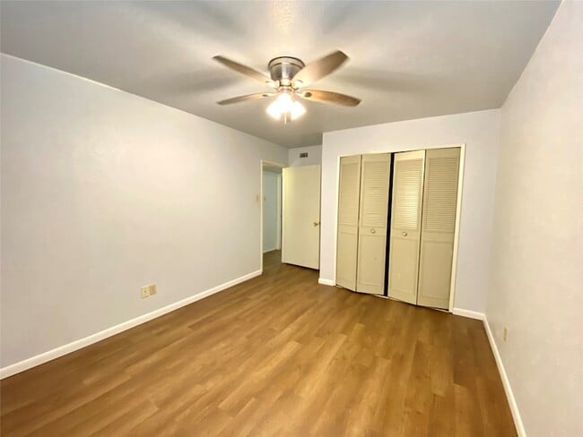 Building Photo - 1428 Big Bend Dr