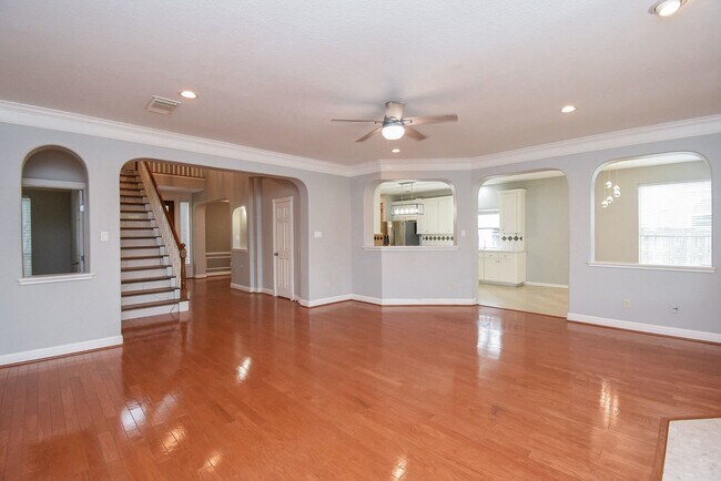 Building Photo - 51 Rivercoach Ln