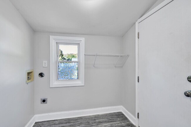 Building Photo - Cozy & Convenient 2BR, 1.5BA Greer Rental Near Downtown! $1,300/mo rent