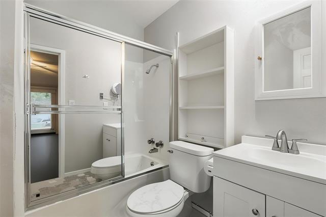 Building Photo - 9337 Heron Dr