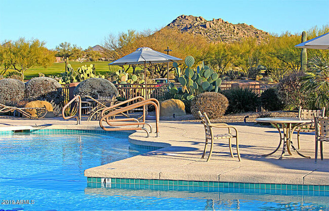 Building Photo - 6564 E Whispering Mesquite Trail