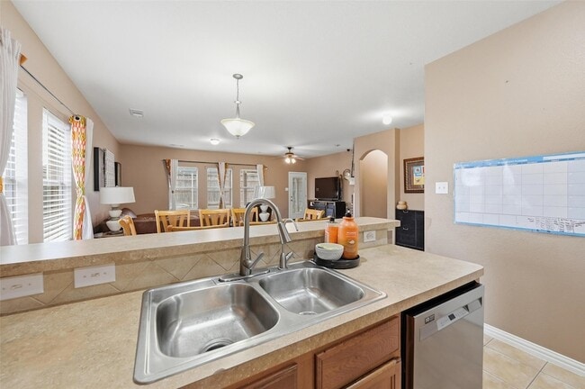 Building Photo - 1301 Concho Trail