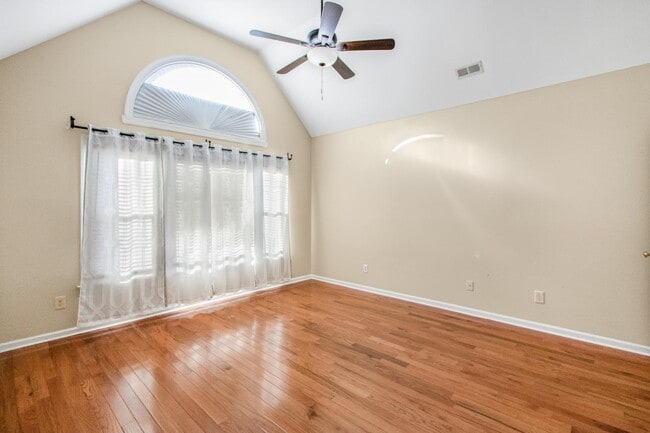 Building Photo - 1108 Brittley Way