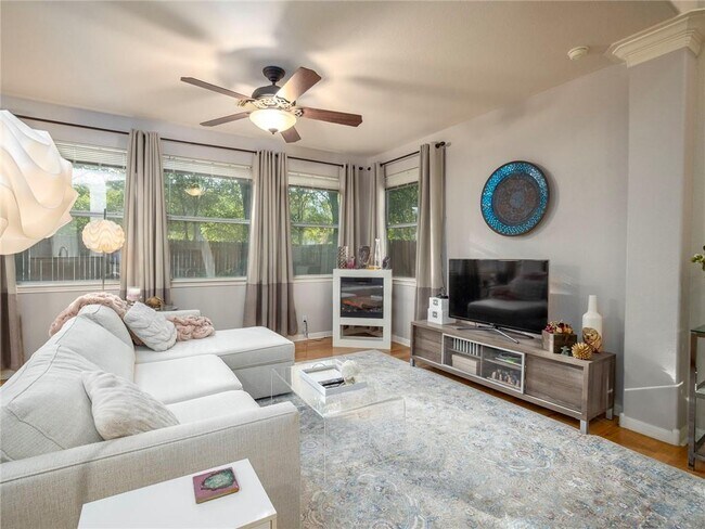 Building Photo - 4508 Duval Rd