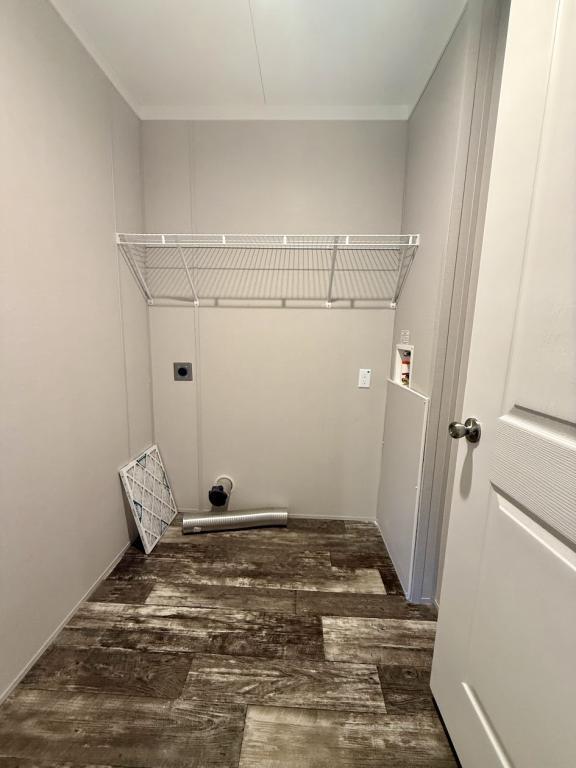 Building Photo - 1808 Sheila Dr