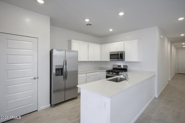 Building Photo - 4587 E Kenneth Ln