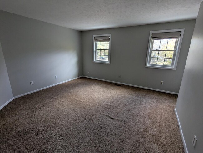 Building Photo - 160 Winterwood Dr