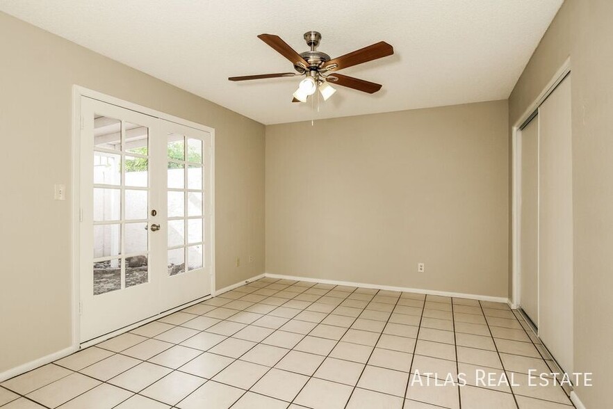Building Photo - 4035 W Harmont Dr