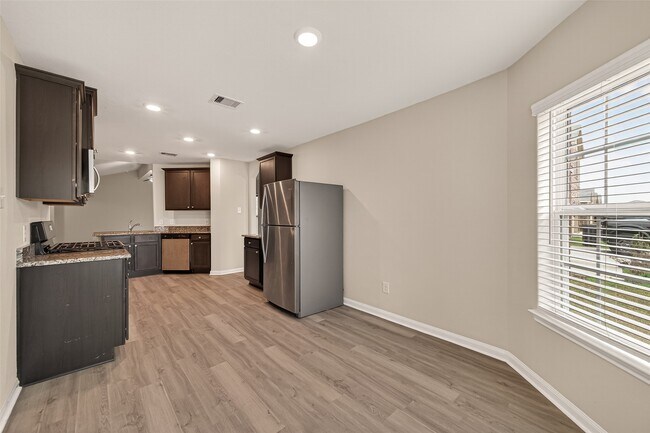 Building Photo - 20611 Bauer Moonlight Dr