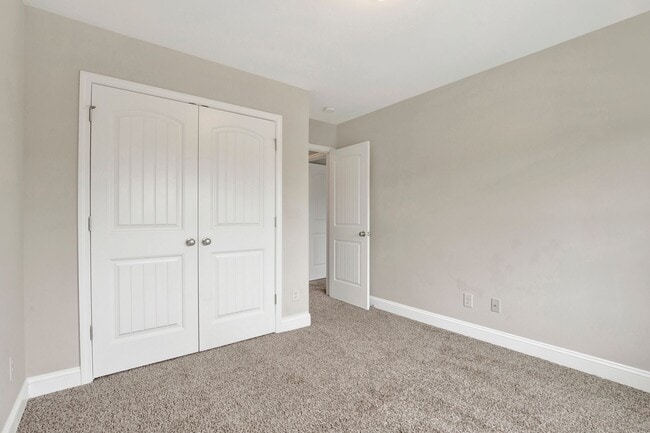 Building Photo - Townhome for Rent