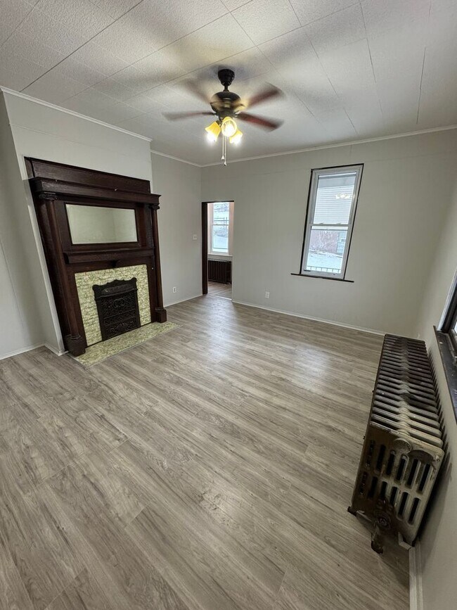 Building Photo - 2504 Olympia St