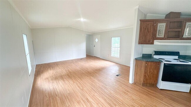 Building Photo - 265 County Rd 3310D
