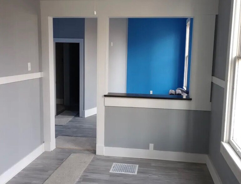 Building Photo - 3801 Whitman Ave