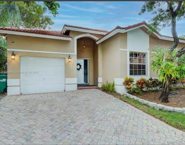 Primary Photo - 9000 SW 215th Terrace