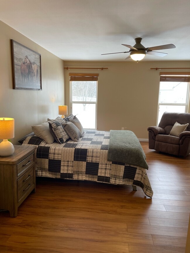 Building Photo - 16 Sea Pines Ct