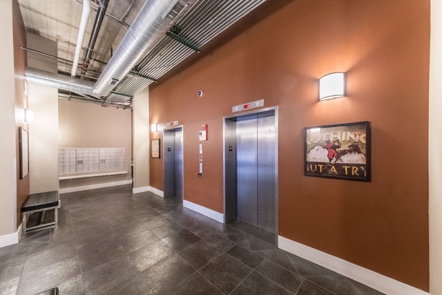 Building Photo - 647 Metropolitan Way