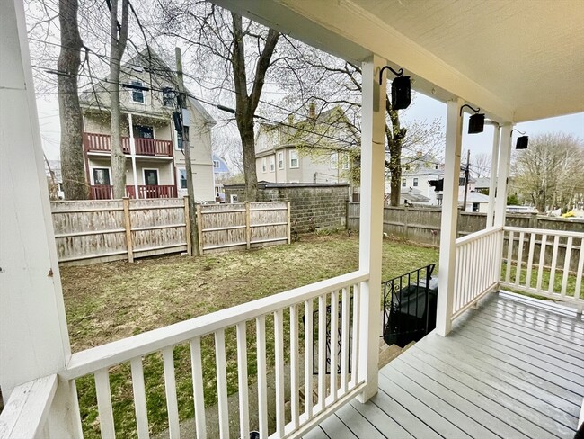 Building Photo - 53 Montvale St
