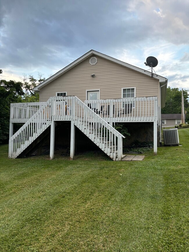 Building Photo - 1008 Kabrich St