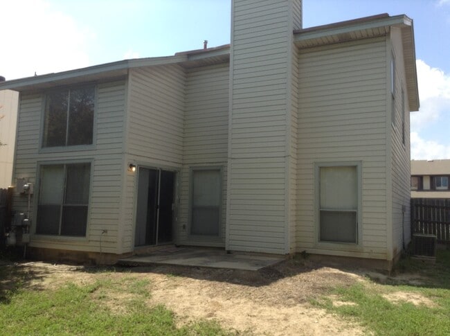 Building Photo - 5730 Spring Moon St