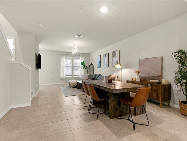 Building Photo - 6021 Arbor Watch Lp