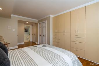 Building Photo - 250 S Brentwood Blvd