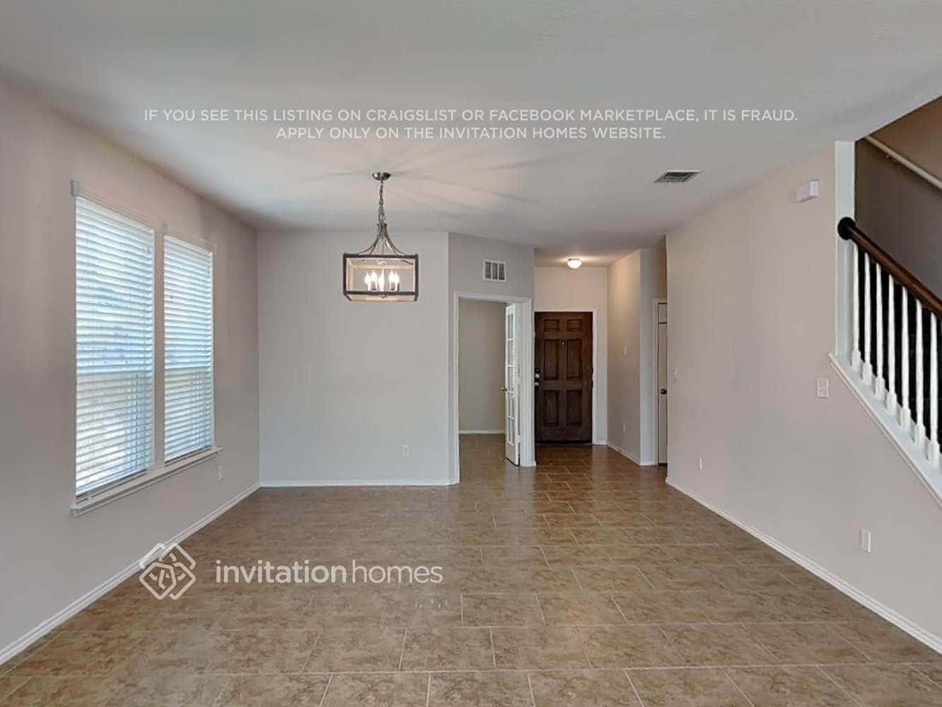 Building Photo - 1607 Crown Daisy