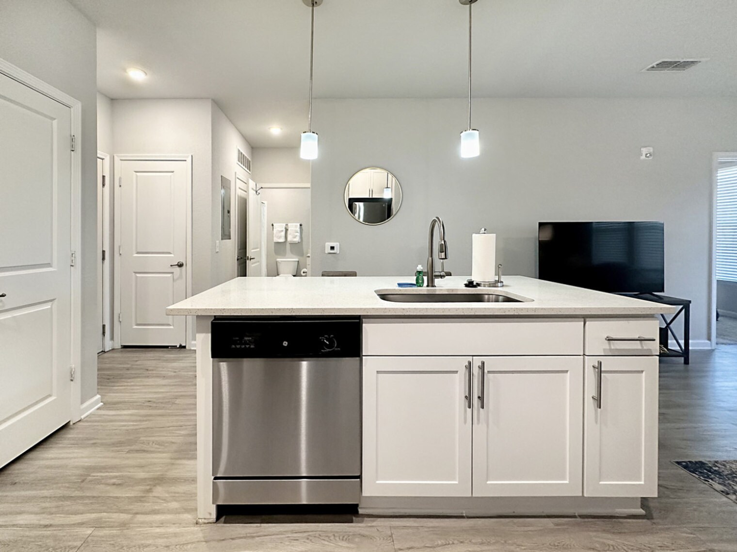 Building Photo - 1323 Sands Ter E