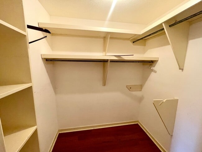 Building Photo - *MOVE IN SPECIAL* 3/2 Available for Rent in Madison! Cobblestone Subdivision