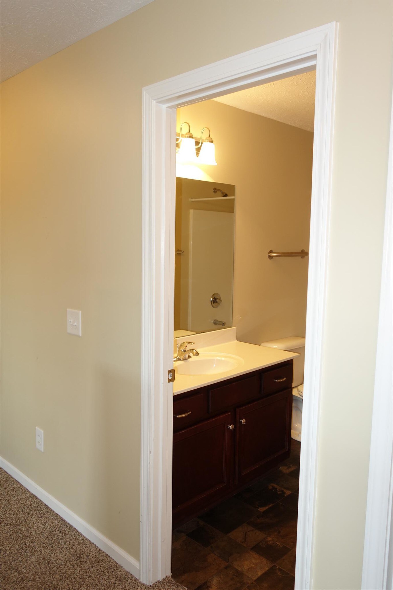 second bathroom down the hall from master - 104 Read Tavern Rd