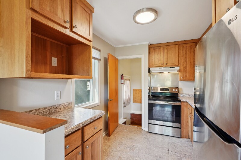 Building Photo - 1118 Lorraine Dr