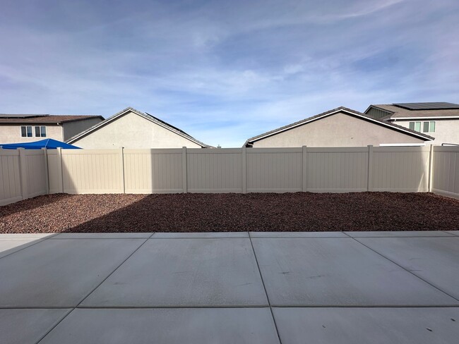 Building Photo - 8935 Osterville Wy