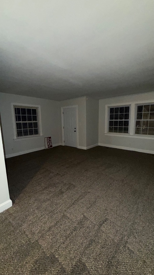 Building Photo - 914 Clark St