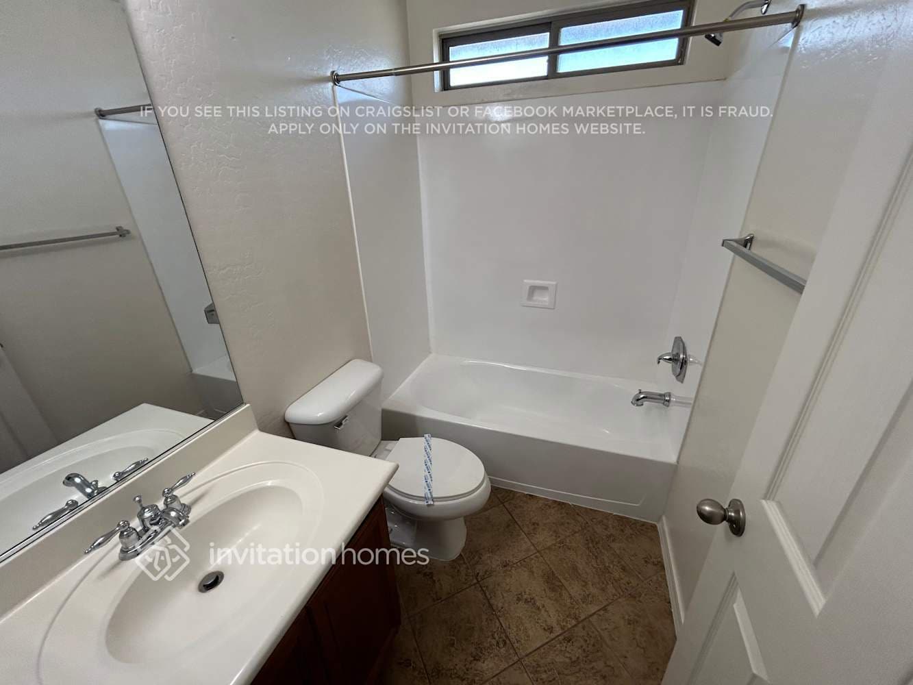 Building Photo - 6707 W Desert Ln