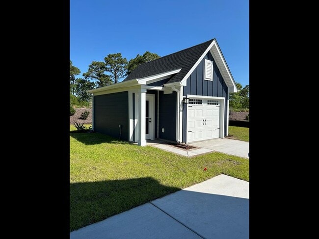 Building Photo - 2733 Rowyn St
