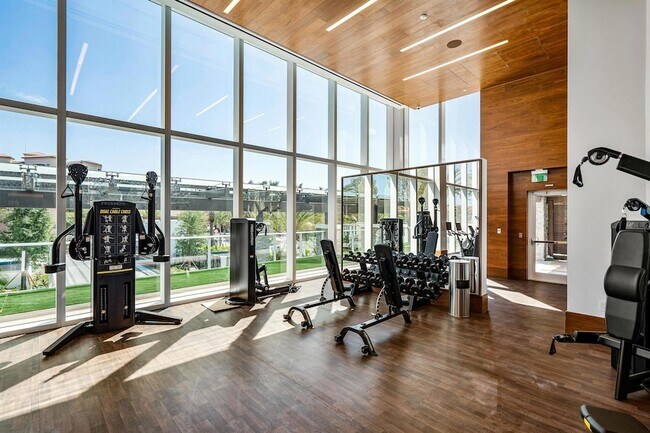 Building Photo - 220 SE Mizner Blvd