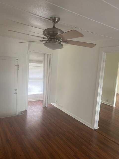 Building Photo - 1108 S Garey Ave