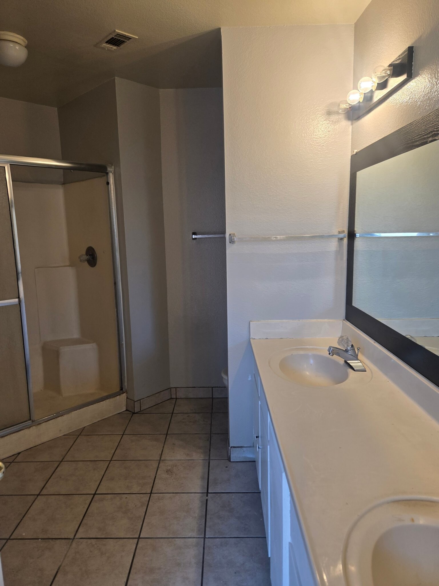 Building Photo - 37210 Sabal Ave