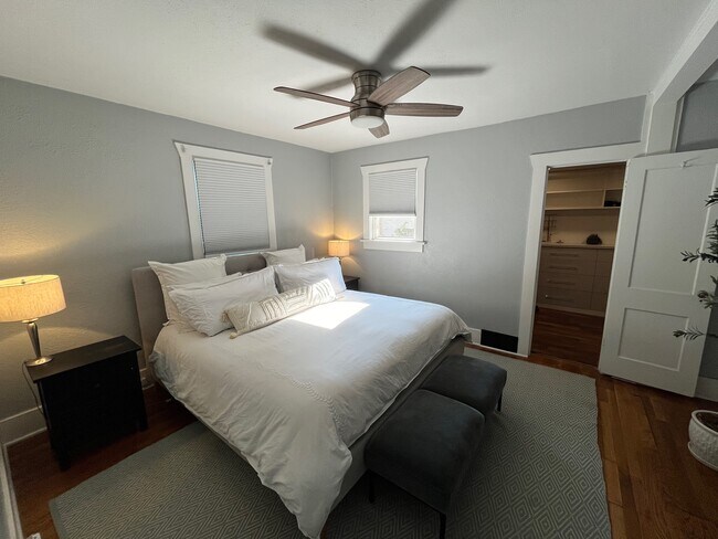 Building Photo - 933 Harrison St