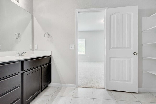 Building Photo - 6505 Ranchito Dr